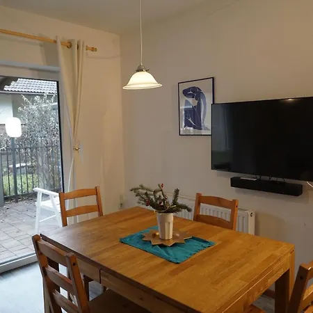 Stylish & Spacious Apartment With Patio Stams Exterior photo