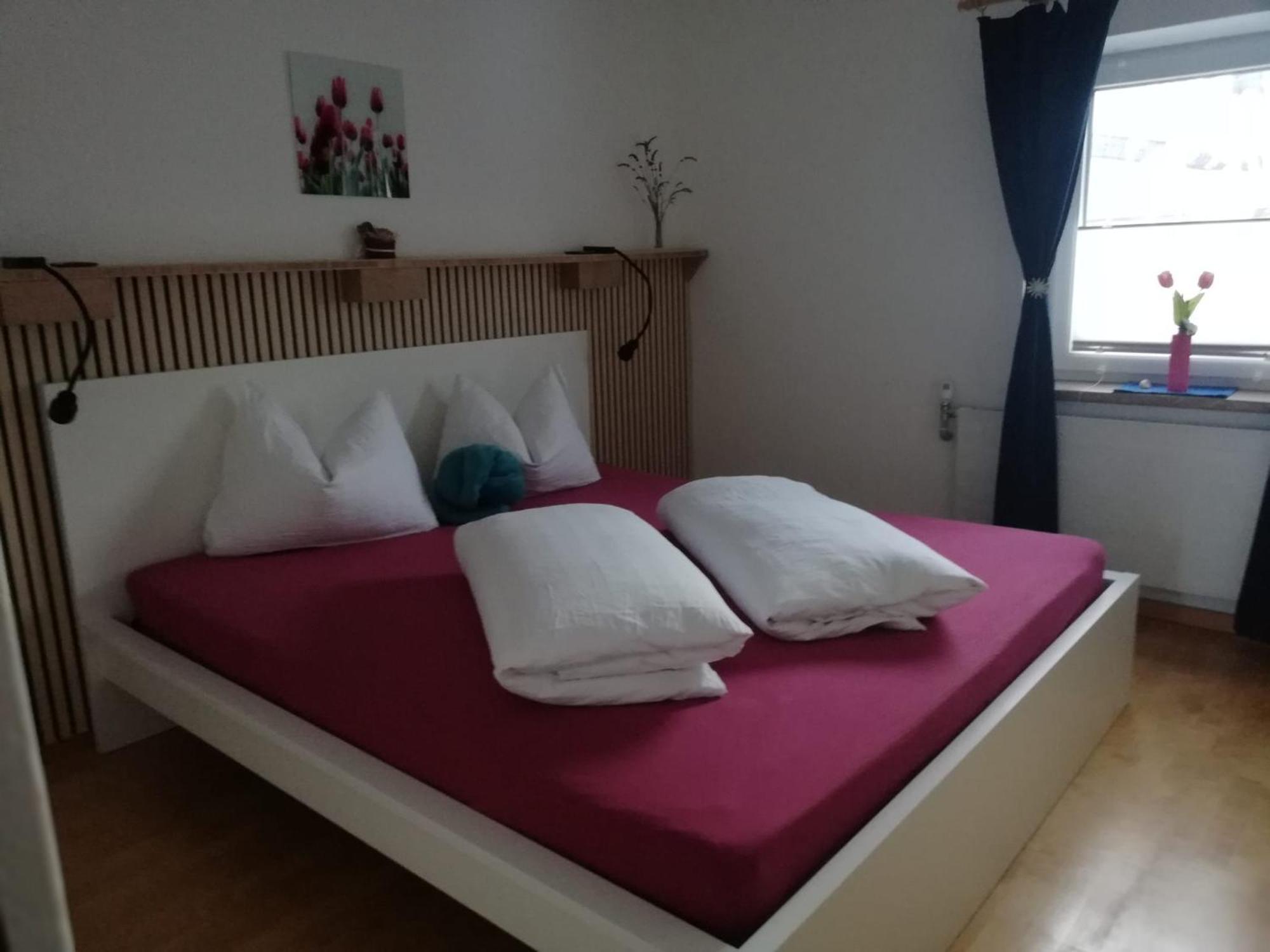 Stylish & Spacious With Patio Apartament Stams